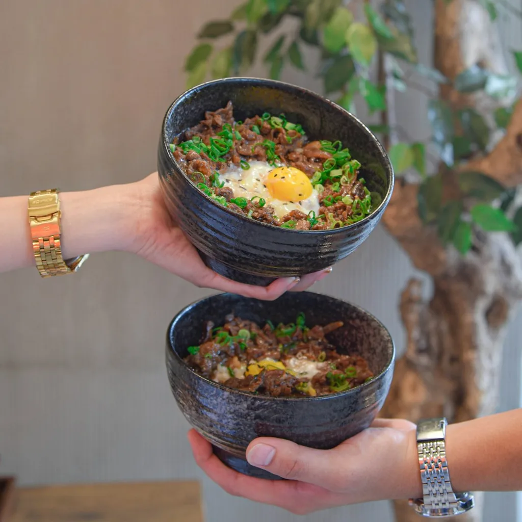 Beef Bibimbap — plant-based or original dish photo
