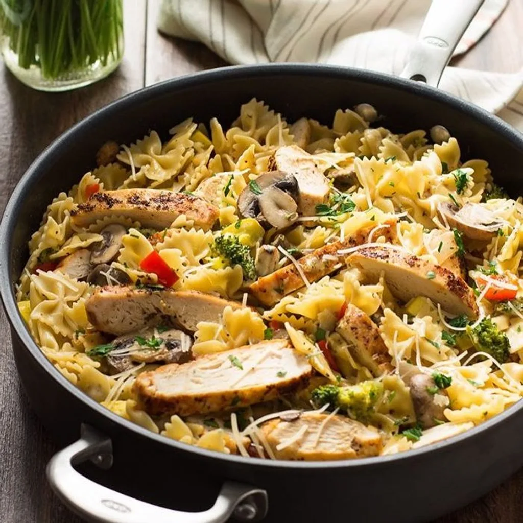 Chicken Alfredo — plant-based or original dish photo