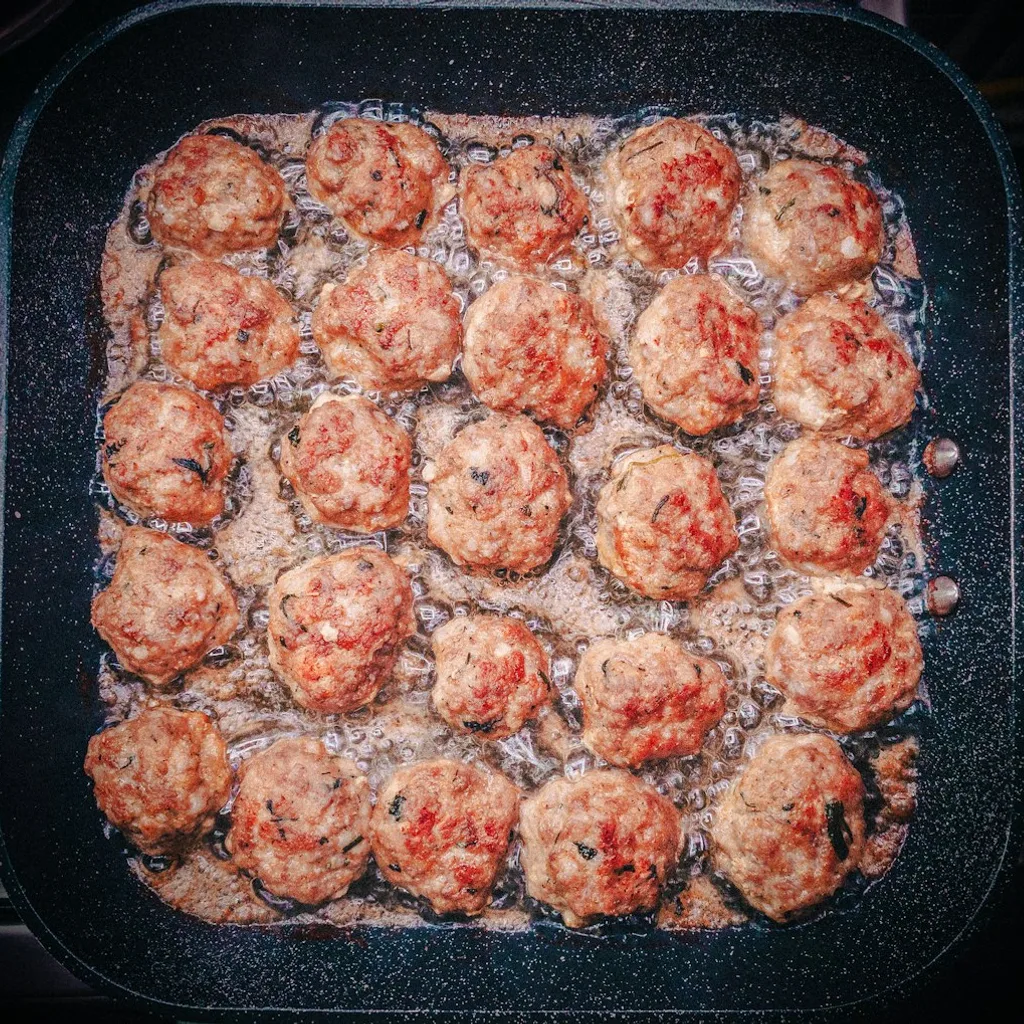 Meatballs Marinara — plant-based or original dish photo